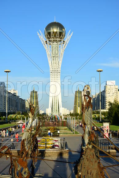 Астана - Башня "Байтерек". Казахстан 