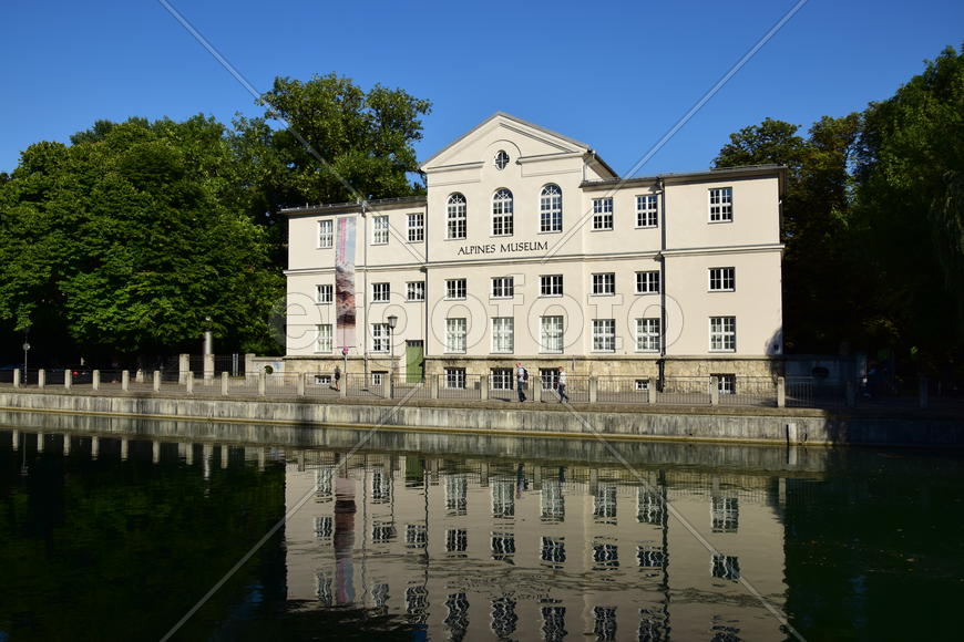 Германия. Мюнхен. Памятник Архитектуры