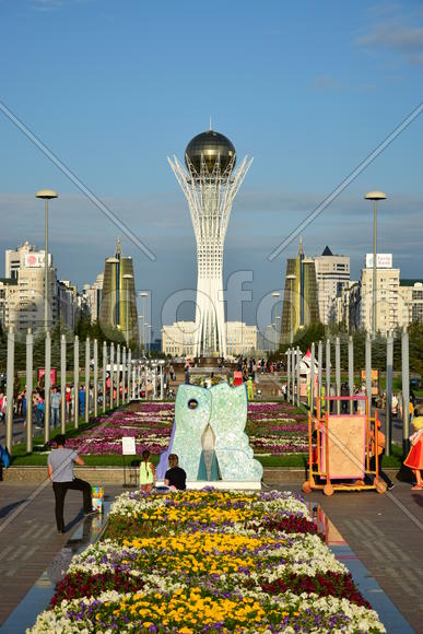 Астана - Башня "Байтерек". Казахстан 