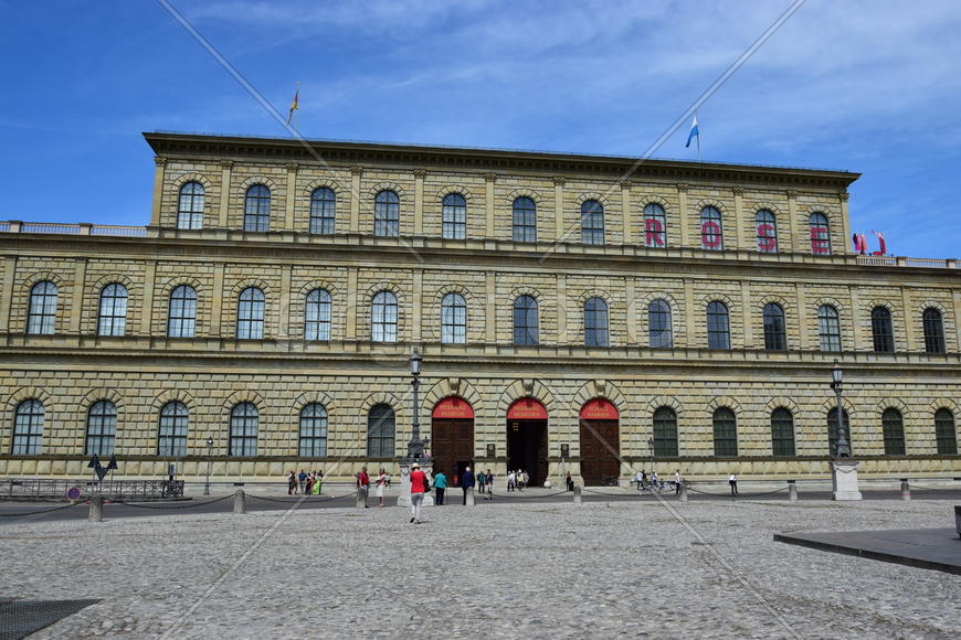 Германия. Мюнхен. Памятник Архитектуры