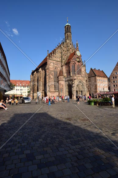 Германия - город Нюрнберг. Фасад исторического здания 