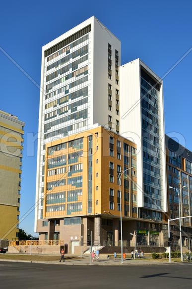 Астана - городская архитектура. Современные многоэтажные здания. Казахстан 