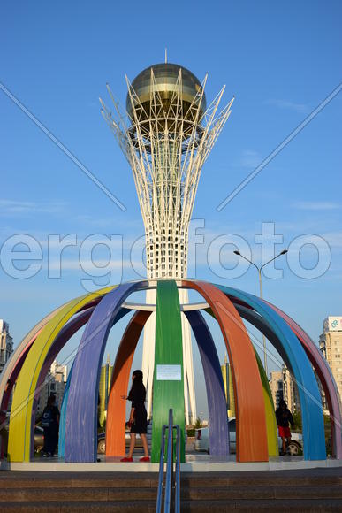 Астана - Башня "Байтерек". Казахстан 