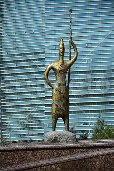 Уличная скульптура Астаны