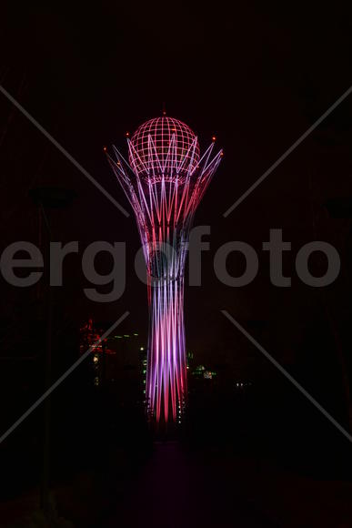 Башня "БАЙТЕРЕК" в Астане