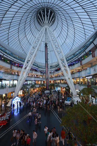 Астана - Торговый Центр "Хан Шатыр"