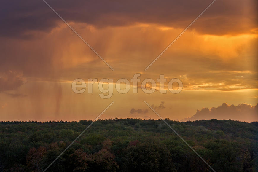 001  Небо над Арбековским лесом в Запрудном. Пенза. 26.09.2015