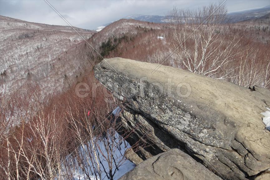 Сахалин. Останец Лягушка