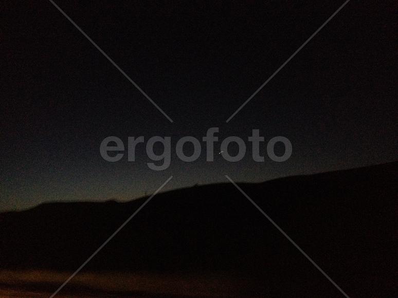 Звездная ночь или рассвет