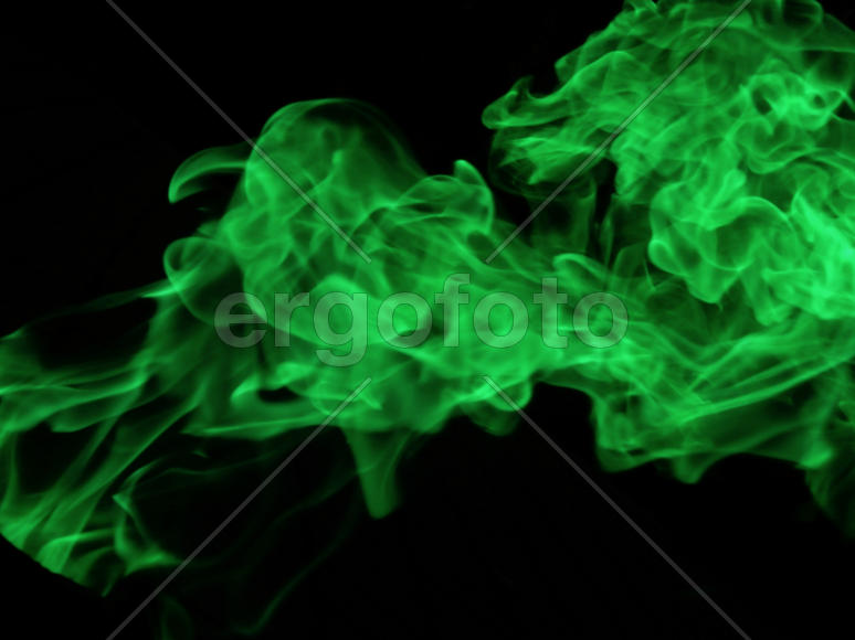 Текстура дыма на черном фоне