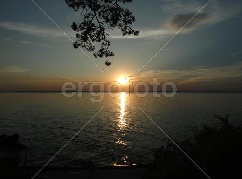 Закат на Обском море