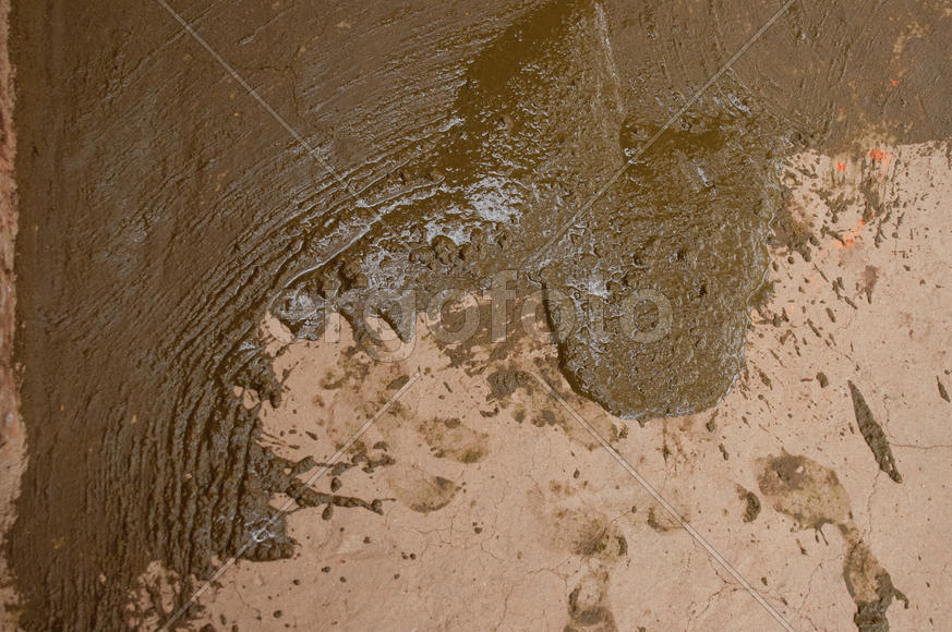 Slurry to update the terraces of the Indian peasant dwellings