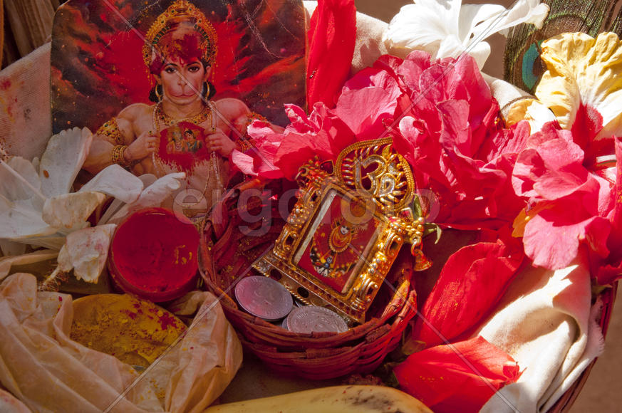 Pigment for applying tilak, flowers and coins