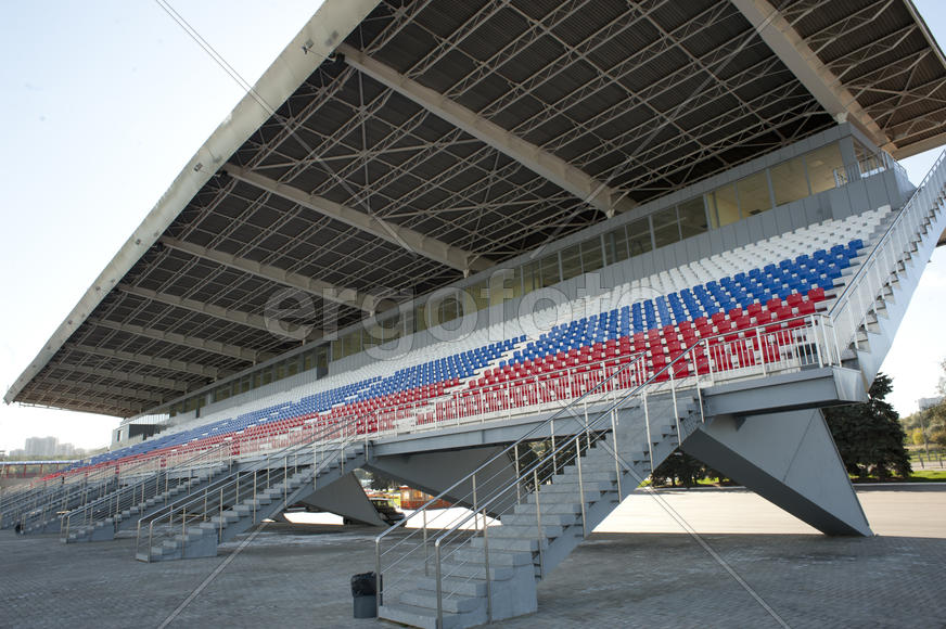 Rostrum rowing canal painted in patriotic colors
