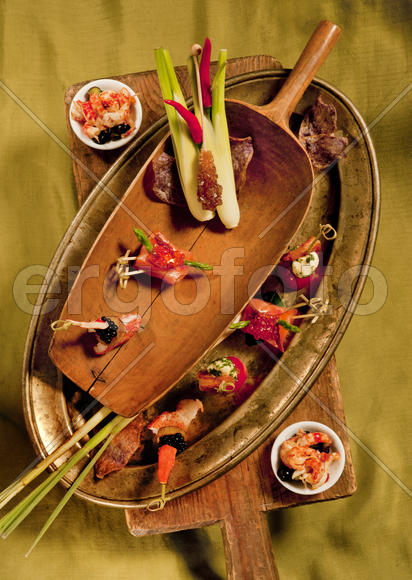 Сanapes and tartlets