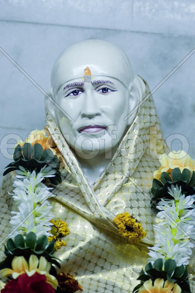 Sculpture of the saint Sai Baba of shear