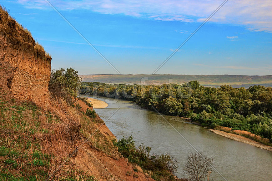 Вид с берега Кубани