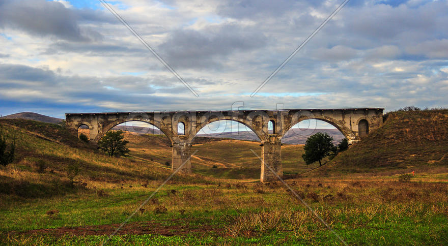 Железобетонный остов моста