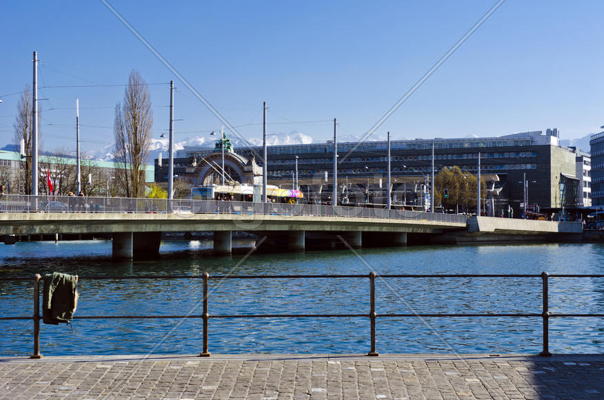 Urban landscape, the diversity of the city's architecture, urban nature or location