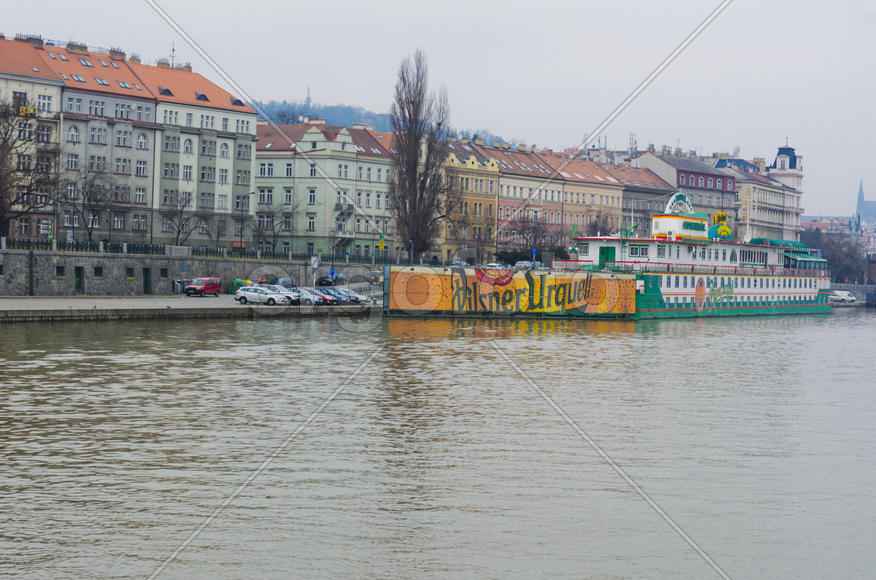 Urban landscape, the diversity of the city's architecture, urban nature or location