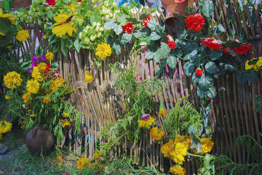 Skilled handicrafts. Fruits and vegetables at the fair