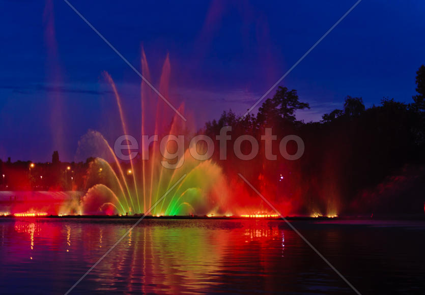 The biggest in Europe a svetomuzykalny fountain. Fountain height — more than 60 meters, face-to-face