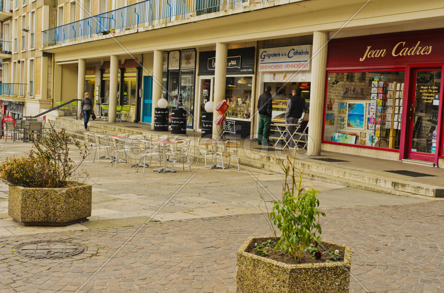 Urban landscape, the diversity of the city's architecture, urban nature or location.