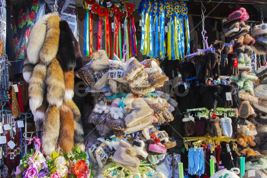 Традиционные народные промыслы на ярмарке в зимний период