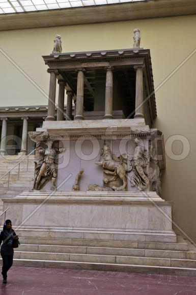 Historical Museums. Establishments engaged in the collection, storage, study and popularization