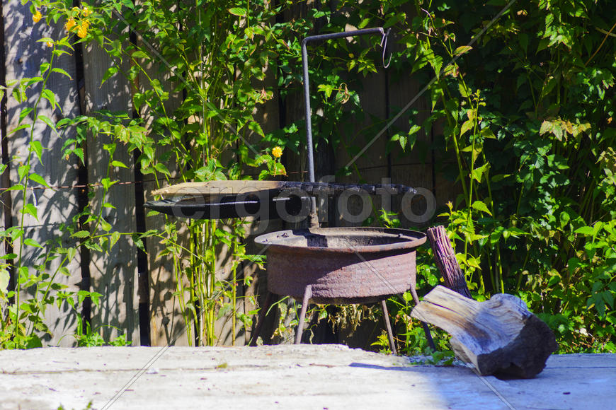 Дизайн мангала во дворе частного дома