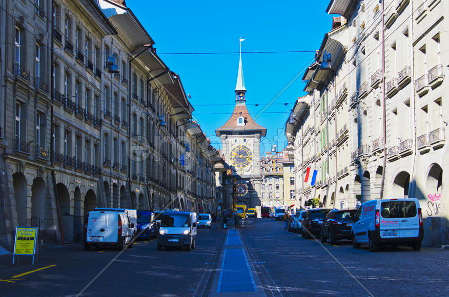 Urban landscape, the diversity of the city's architecture, urban nature or location