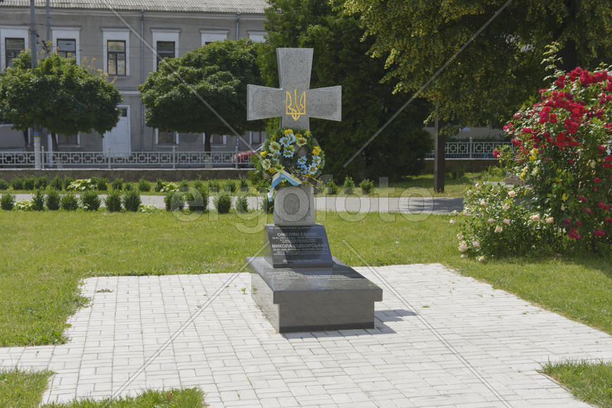 Urban Korbutovskom cemetery, called "Friendship" - one of the largest burial sites. It occupies abou