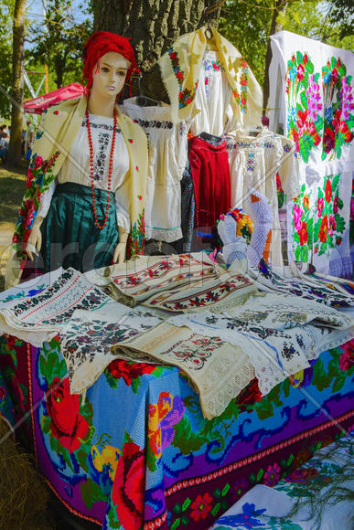 Skilled handicrafts. Fruits and vegetables at the fair