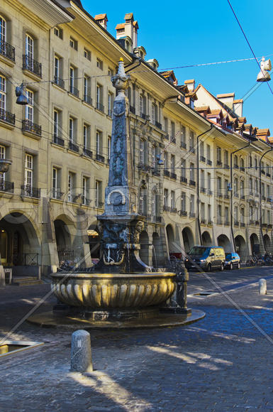 Urban landscape, the diversity of the city's architecture, urban nature or location