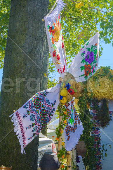 Skilled handicrafts. Fruits and vegetables at the fair