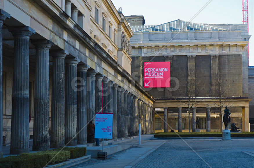 Historical Museums. Establishments engaged in the collection, storage, study and popularization