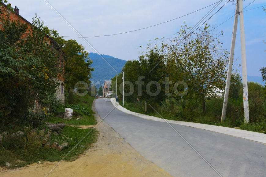 Пейзаж горной, сельской местности в Западной Украине