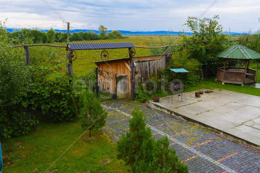 Дизайн ланшафта и интерьерные решения на терретории частного сектора 