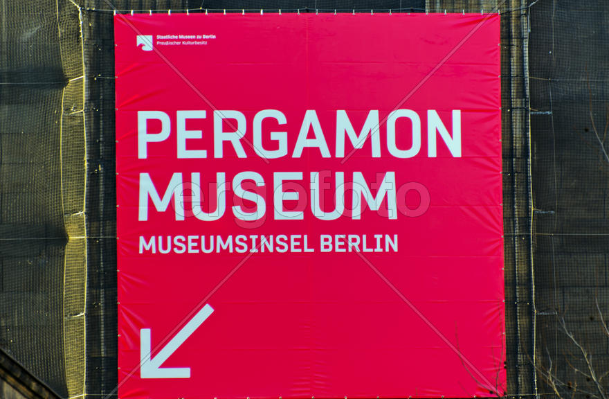 Historical Museums. Establishments engaged in the collection, storage, study and popularization