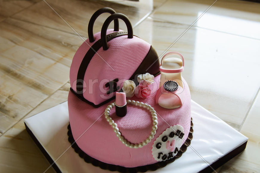 Exclusive cake at a birthday party for a child. Original decoration.