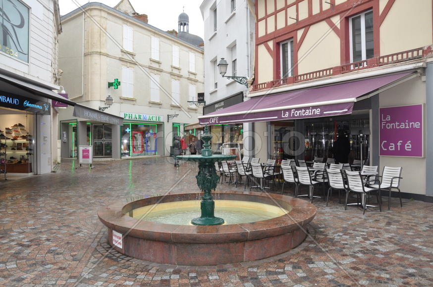 Париж, Вандея