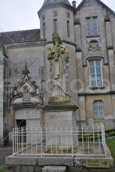 Париж, Вандея