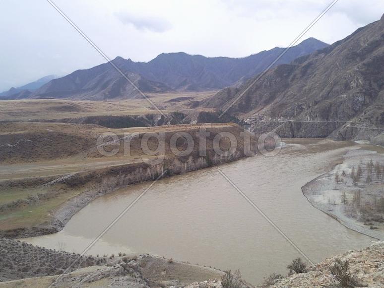 Катунь_слияние с Чуей_весна