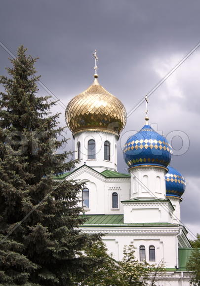 Купола православного храма