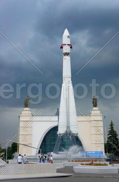 Павильон Космос