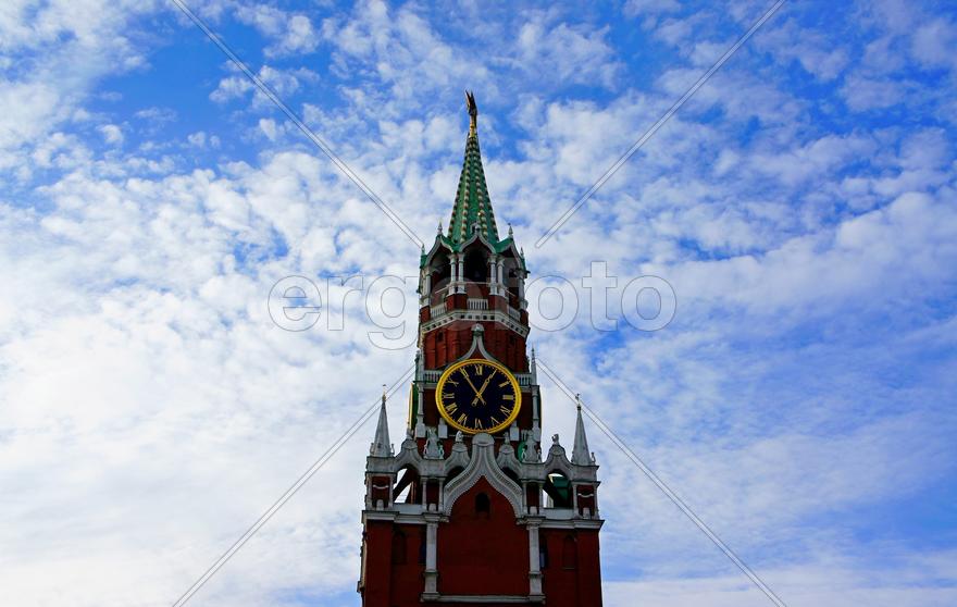 Спасская башня Кремля