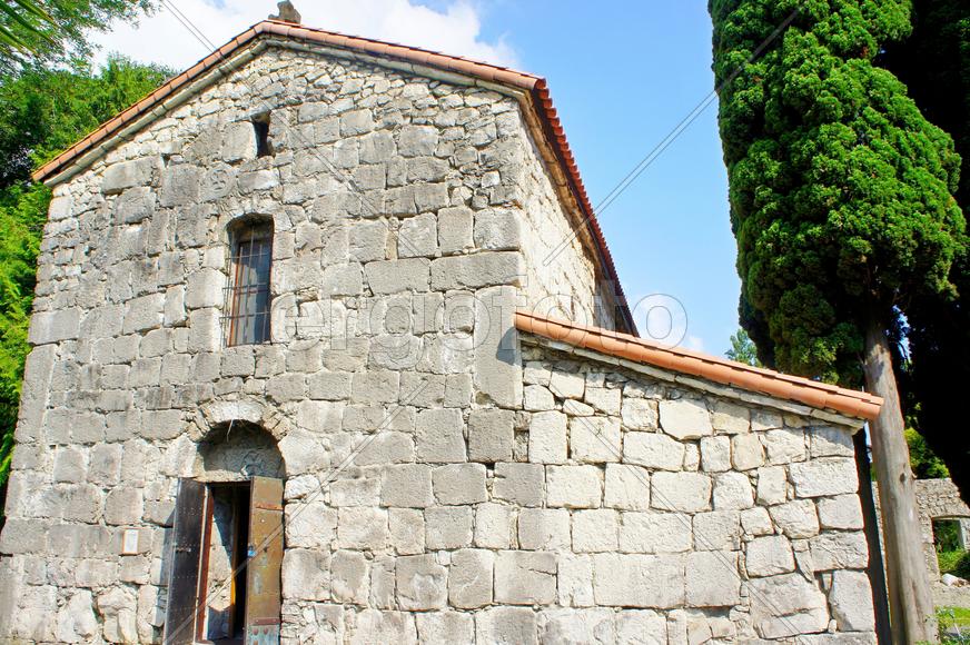 Гагрский храм