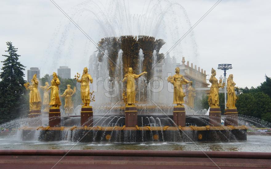 Фонтан дружбы народов