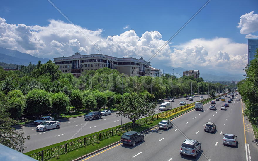 Аль-Фараби проспект.