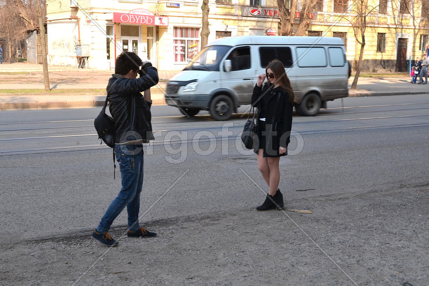 Фото-сессия у дороги.